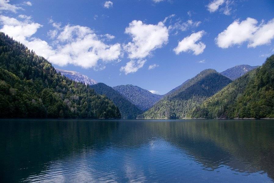 абхазия, рица, озеро, горы, облака, Александр Дубовицкий