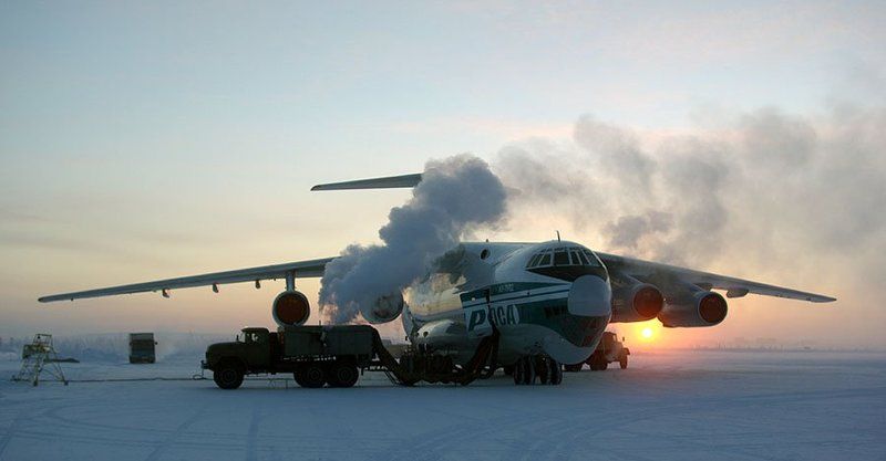 самолёт,аэродром,зима Будни аэропортаphoto preview