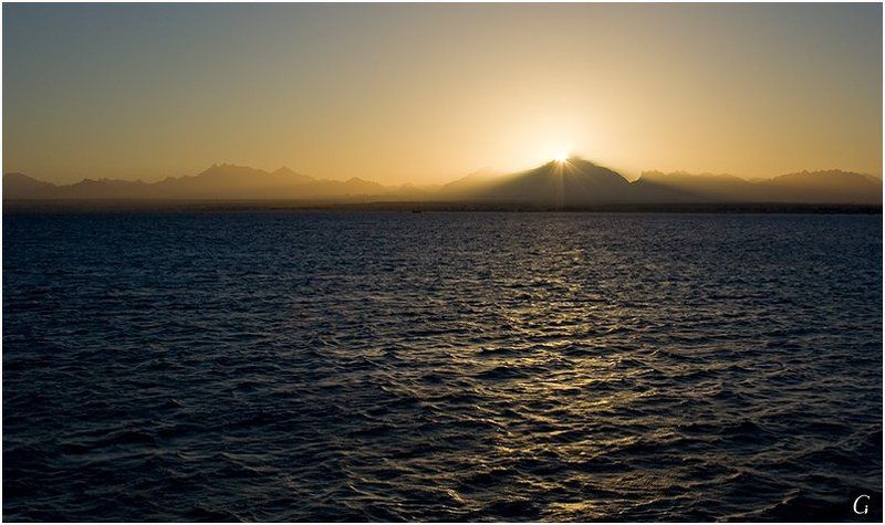 египет, хургада, красное, море, закат Декабрьский  закатphoto preview