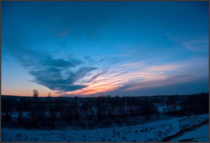 закат, вечер, облака, зима, река, птицы Подмосковное небо зимой фото превью
