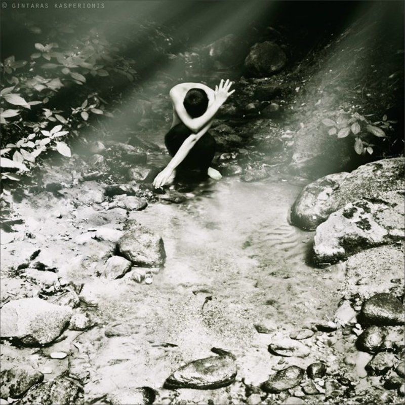 тонированное, моно, 1x1, оригинальные, фотографии, камень, лес, вода, свет, в одиночку, мужчина, мальчик, lithuania, toned, mono, sqaure, 1x1, original, photography, stone, forest, water, light, alone, man, boy, kasperionis, gintaras Distantphoto preview