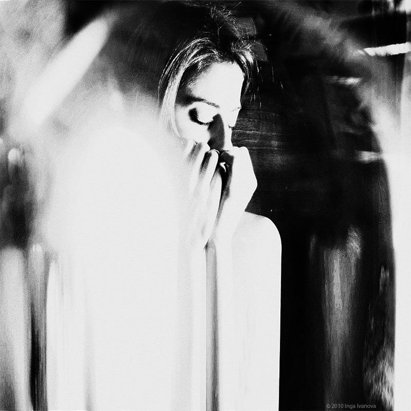 girl,emotive photo preview