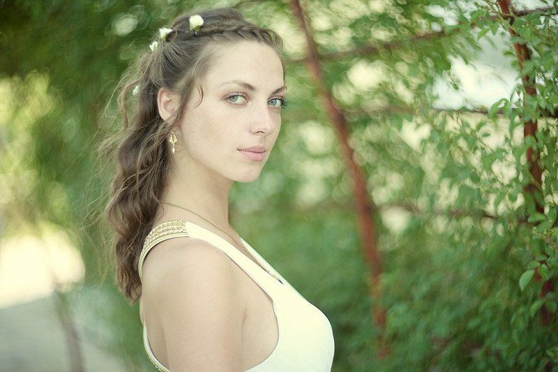 девушка, сад photo preview