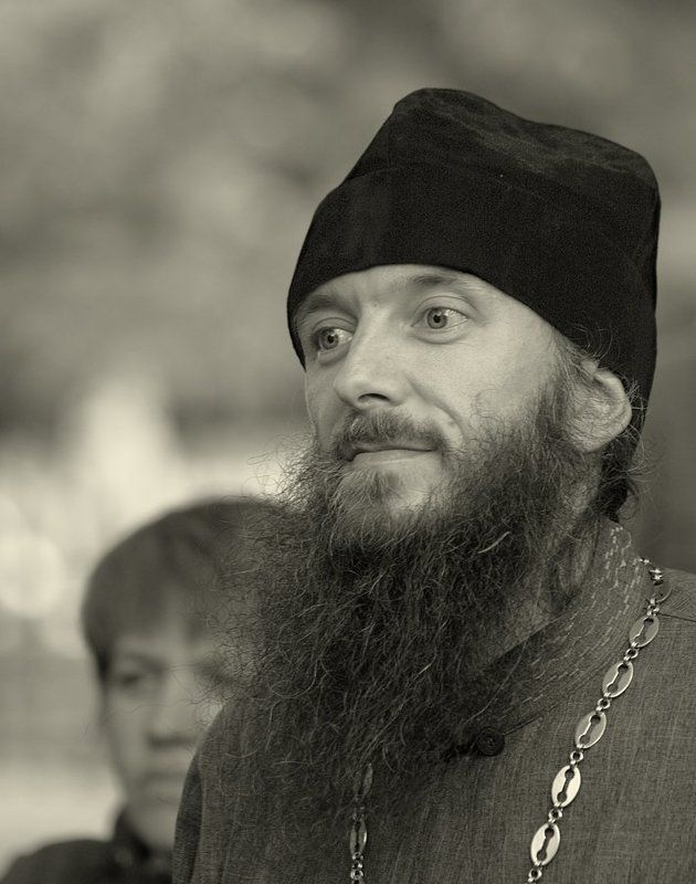 раковичи, священник photo preview