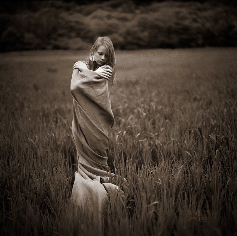 девушка, трава, плёнка, 6x6, средний, формат, киев, 88, ektacolor, северные, земли, дмитрий, корнилов, плёнка, пленка photo preview