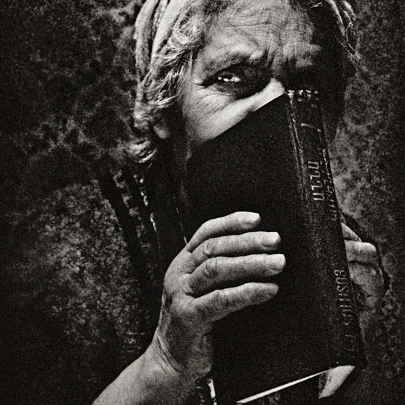 book,grandmother,eyes,read grandmotherphoto preview