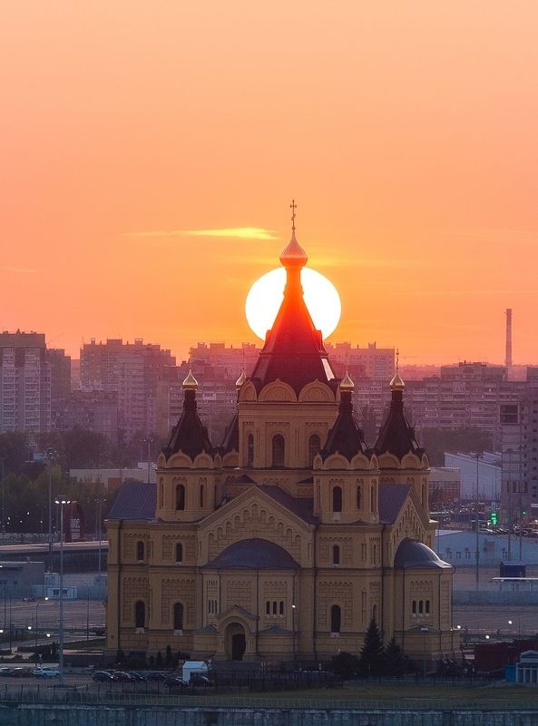 Прячетсяphoto preview