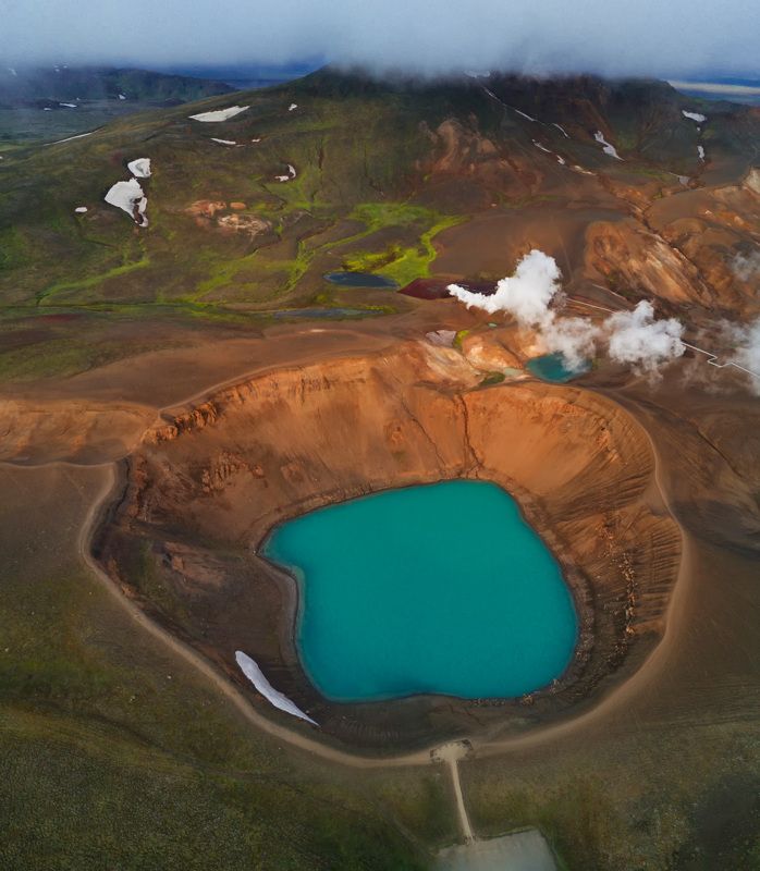 Потухший кратерphoto preview