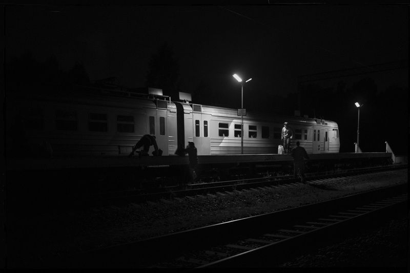 graffiti, black and white, action,  before actionphoto preview