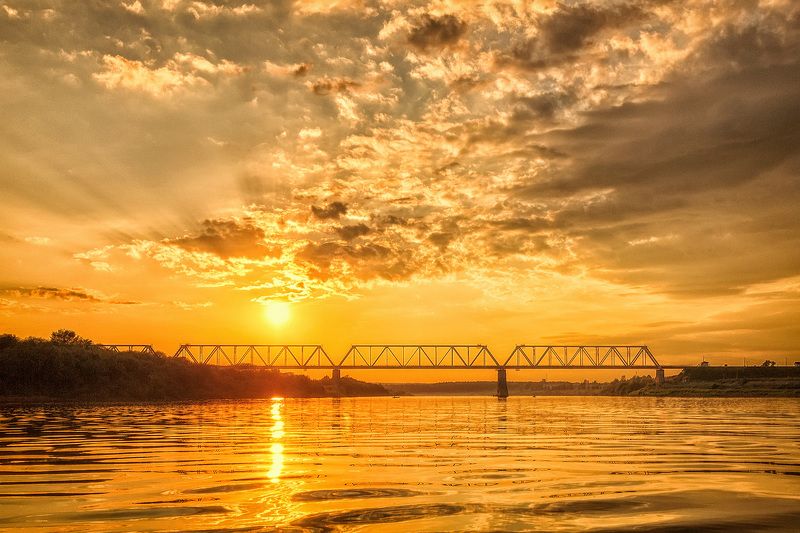 закат, лето, река, небо, облака, отражение, солнце Загарский мост.photo preview