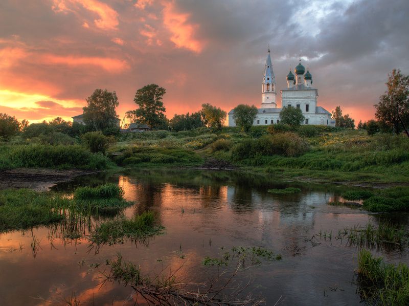 осенево село природа небо Один вечер в селе Осенево Ярославской областиphoto preview