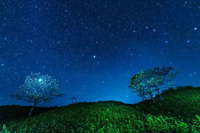 Приморский край, Приморье, звёзды, млечный путь, ночь Двое во вселеннойphoto preview