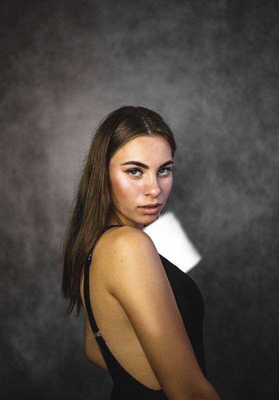 girls,model,studio,fashion Sonyaphoto preview