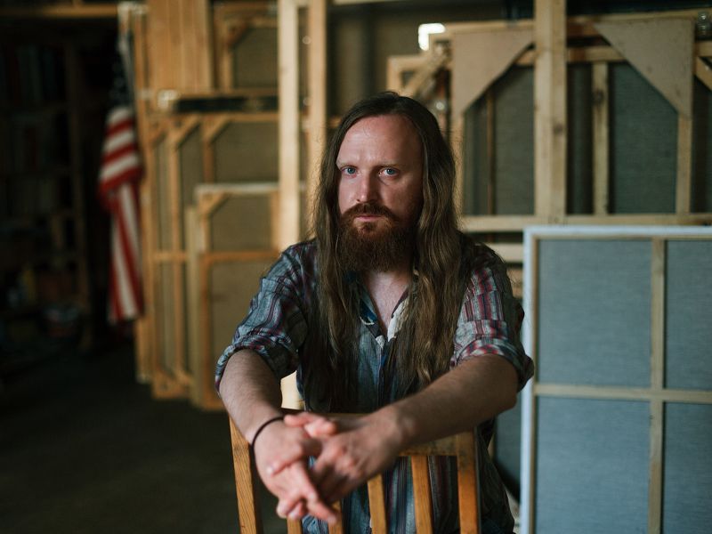 Портрет, художник, Шумкин В мастерской художникаphoto preview