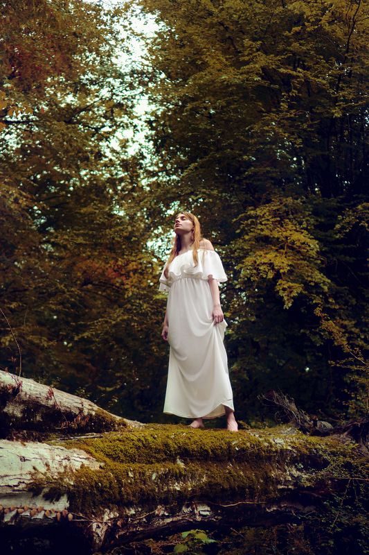 portrait girl model outdoor natural light inspiration Remnants of the departed daysphoto preview
