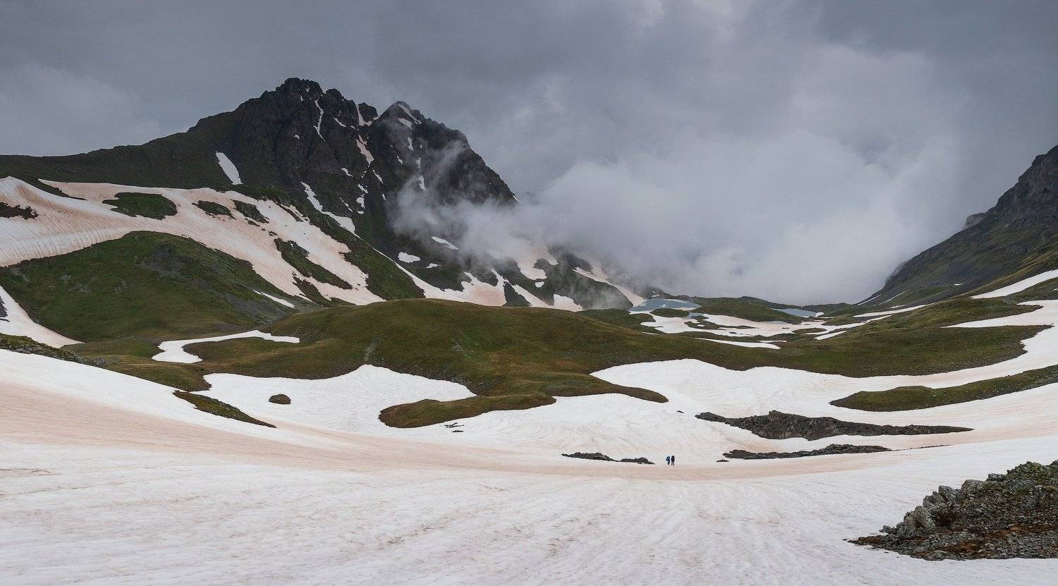 кавказ, горы, кчр, загедан, озеро, июнь, 2018, перевал, спуск, ФЁДОР