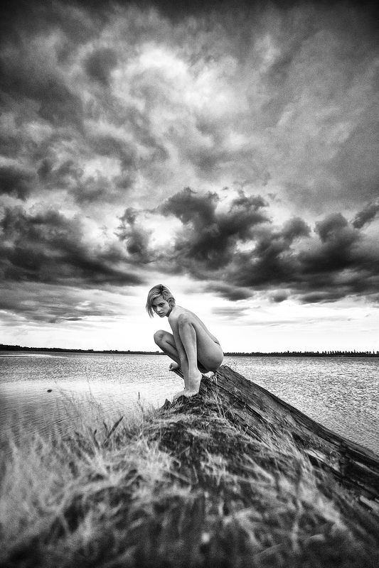 nude, art, public, street, pretty, black & white StormAheadphoto preview