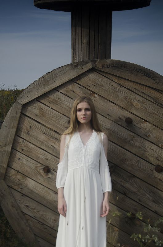 portrait,girl,beautiful,autumn,fashion,screative,shine,девушка,портрет,осень,сентябрь,september,color,field,beautifulgirl,illustration,fashiongirl,autumn2018,осень2018,креатив,white,wastelan,пустошь Wastelandphoto preview