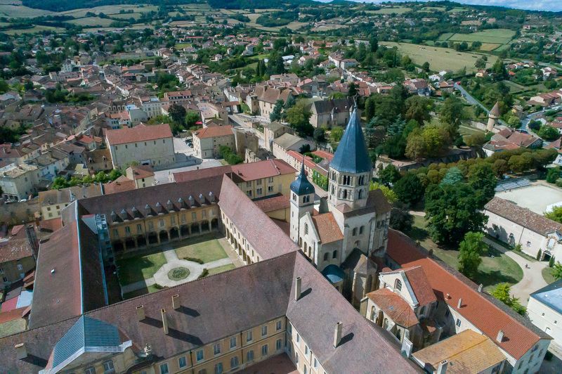 Аббатство Клуни (Бургундия, Франция)photo preview