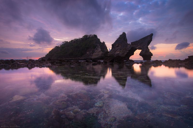 Incredible lilac sunrisephoto preview