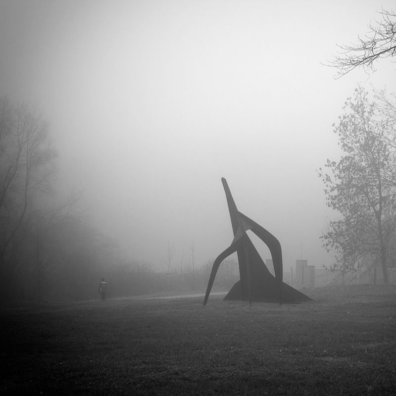 Alexandre Calder Guillotine pour huitphoto preview