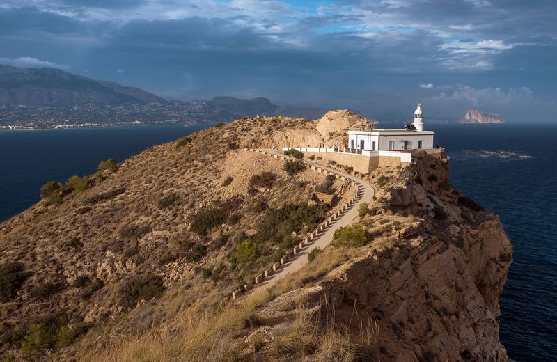 Маяк в Албиреphoto preview