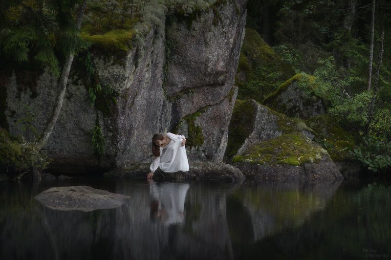 выборг, ленинградская область, скалы, озеро, отражение, сентябрь, тайга Прикосновениеphoto preview