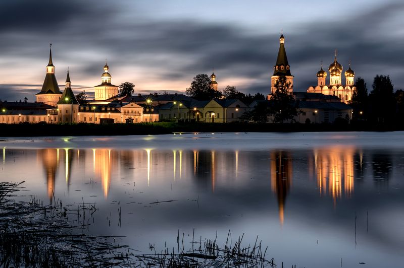 Утро Иверского монастыряphoto preview