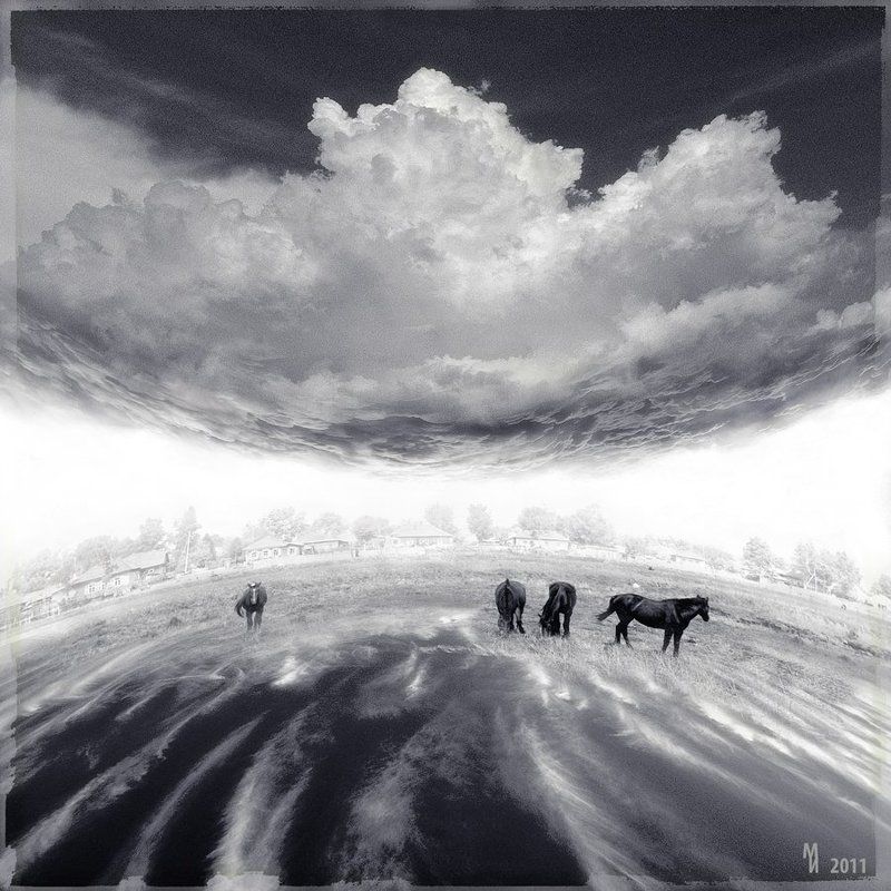 ч/б, негатив, пленка, 6х6 Между Землей и Небомphoto preview