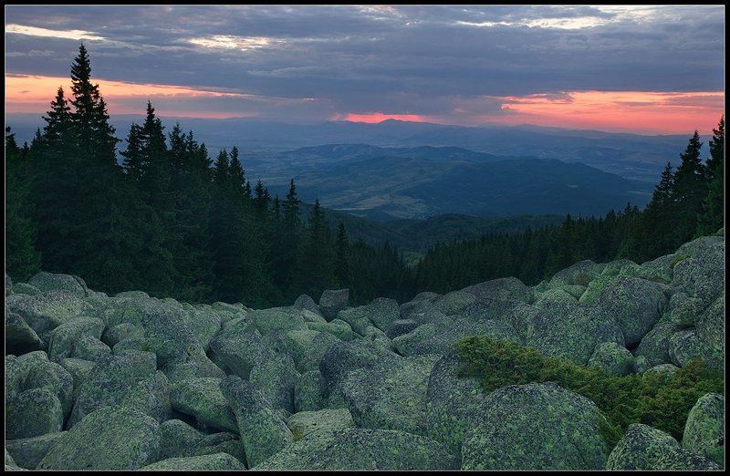 River of stonesphoto preview