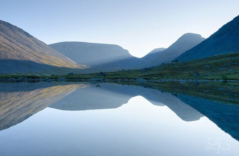 хибины, малая, белая, долина, рассвет, горы, озеро, отражение, утро, юдычвумчорр, петрелиуса, рамзая, hibiny, malaya, belaya, river, lake, morning, sunrise, reflection, judychvumchorr, petrelius, ramzay Рассвет в верховьях Малой Белойphoto preview