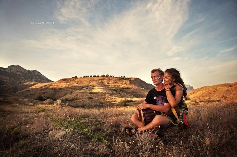 девушка, парень, пейзаж те, у кого есть крыльяphoto preview