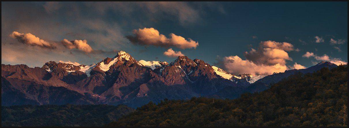 горы, алматы, алма-ата, комсомол, свобода, путь, выбор, альпинизм, вечер, закат, облака, Vitaliy Rage