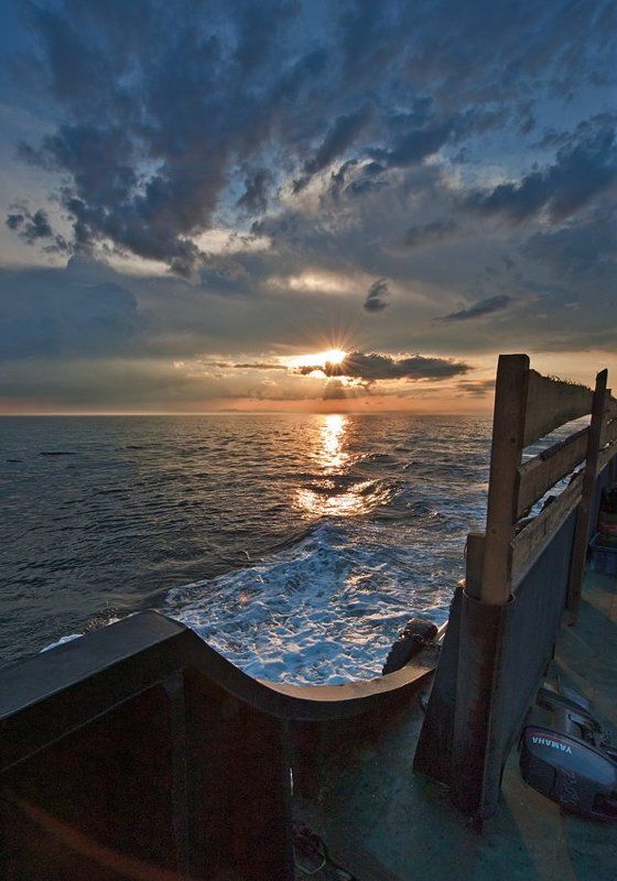 За  бортом...photo preview