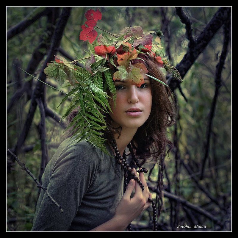 Девушка осеньphoto preview