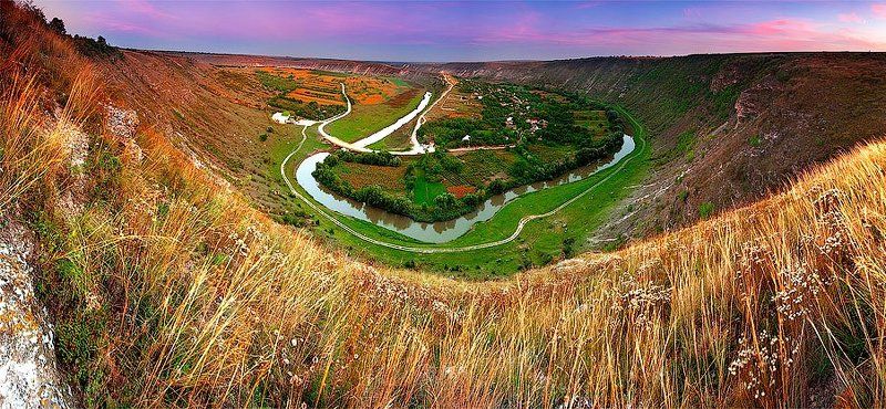 требужены, молдова, оргеев, пейзаж Закат над селом Требужень.photo preview