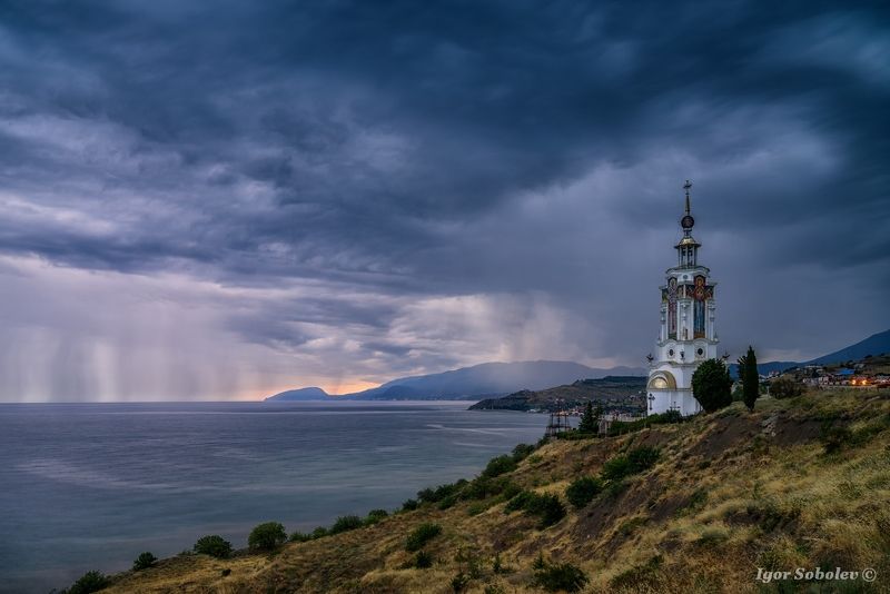 храм-маяк, святой николай чудотворец, малореченское, крым, temple-lighthouse, st. nicholas the wonderworker, malorechenskoe, crimea, Непогодаphoto preview