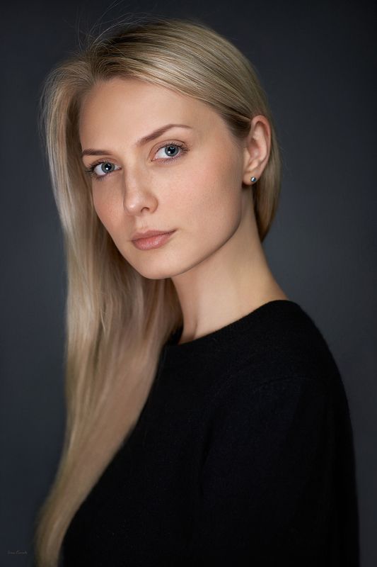 портрет, девушка, блондинка, русая, веснушки, молодая, красота, глаза, взгляд, лицо, волосы Настяphoto preview