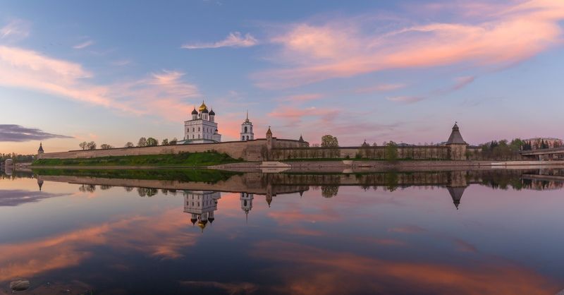 pskov, pleskau, псков, кром, кремль, kremlin, закат, небо, sky, clouds, облака, город, city ...photo preview