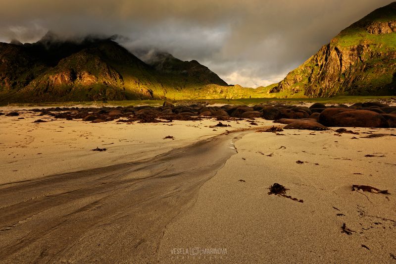 Uttakliev beachphoto preview