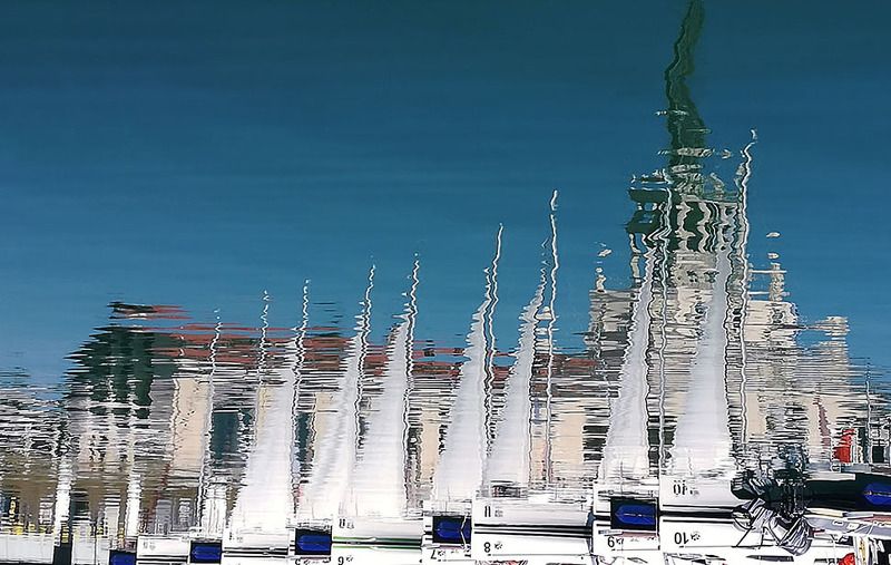 паруса.отражение.море В морпорту.photo preview