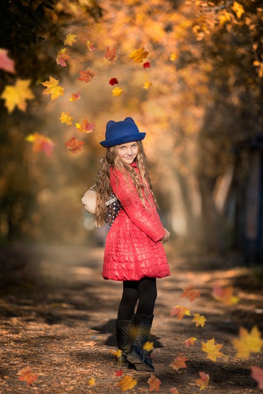 Закружила листва золотая...photo preview