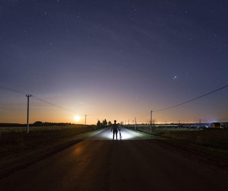 ночь туман россия велосипед Под звездами маяphoto preview