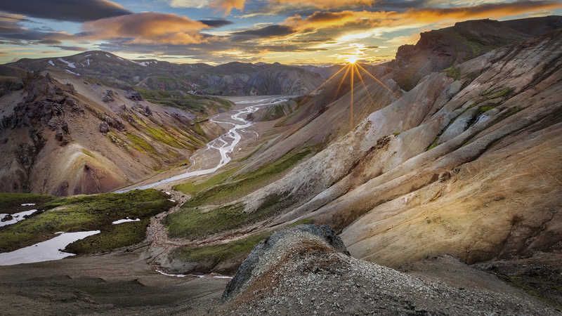 Colorfull highlands of Icelandphoto preview