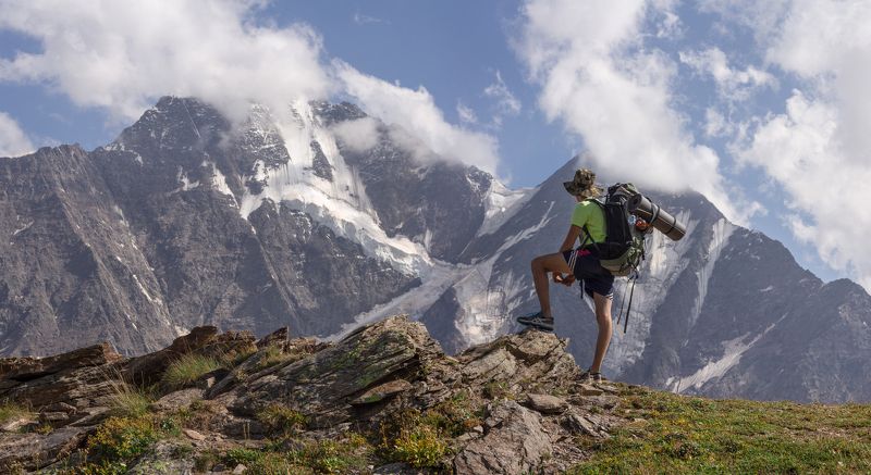 горы кавказ эльбрус путешествие чегет ледник закат Наблюдательphoto preview