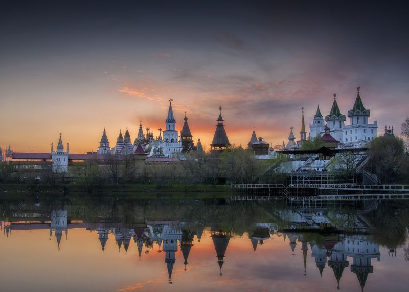 кремль,весна,закат,вода,отражения,россия,измайлово  Измайловский кремльphoto preview