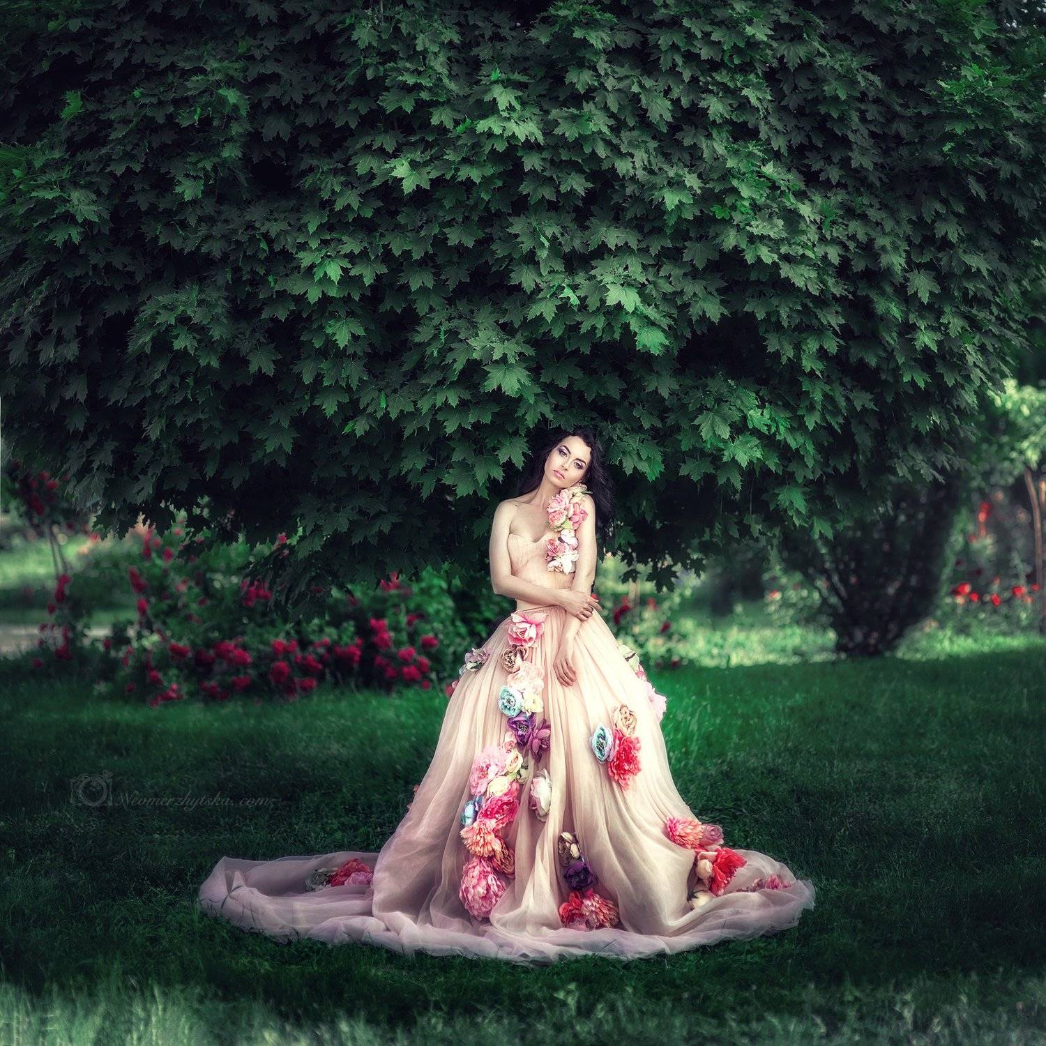 Tree. Автор: Невмержицкая Татьяна , Невмержицкая Татьяна