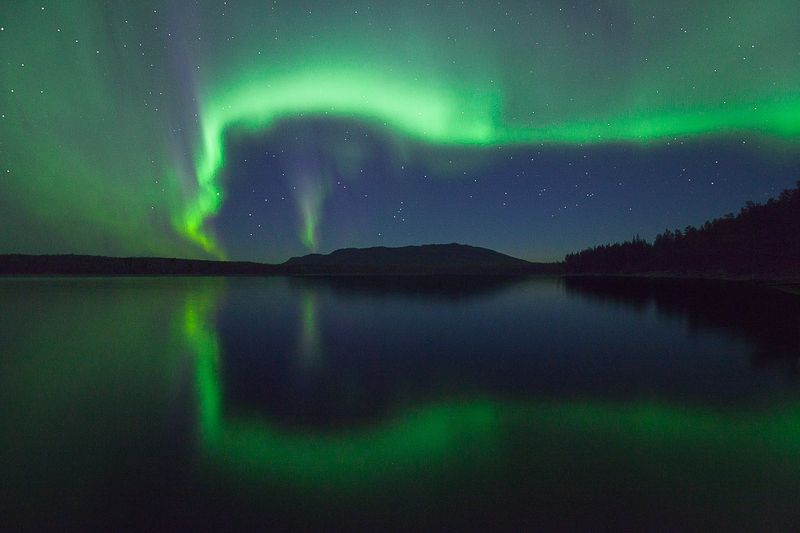 карелия, национальный паанаярви. В объятиях ночного света.photo preview