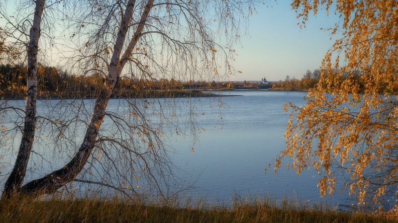 russia, siberia, golden autumn, the river oka, the orthodox church, birches. Вечерний звон.photo preview