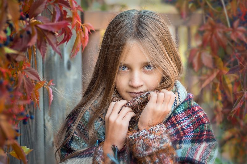 осень. девочка. глаза. Наша осеньphoto preview